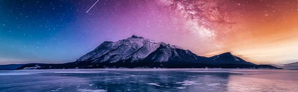 Frozen Abraham Lake, Alberta, Canada